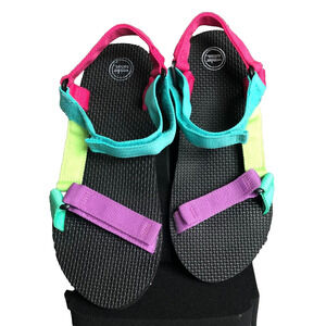 Wonder Nation Big Kids Multicolor Adjustable Strap Beach Sandal Kids Size 10